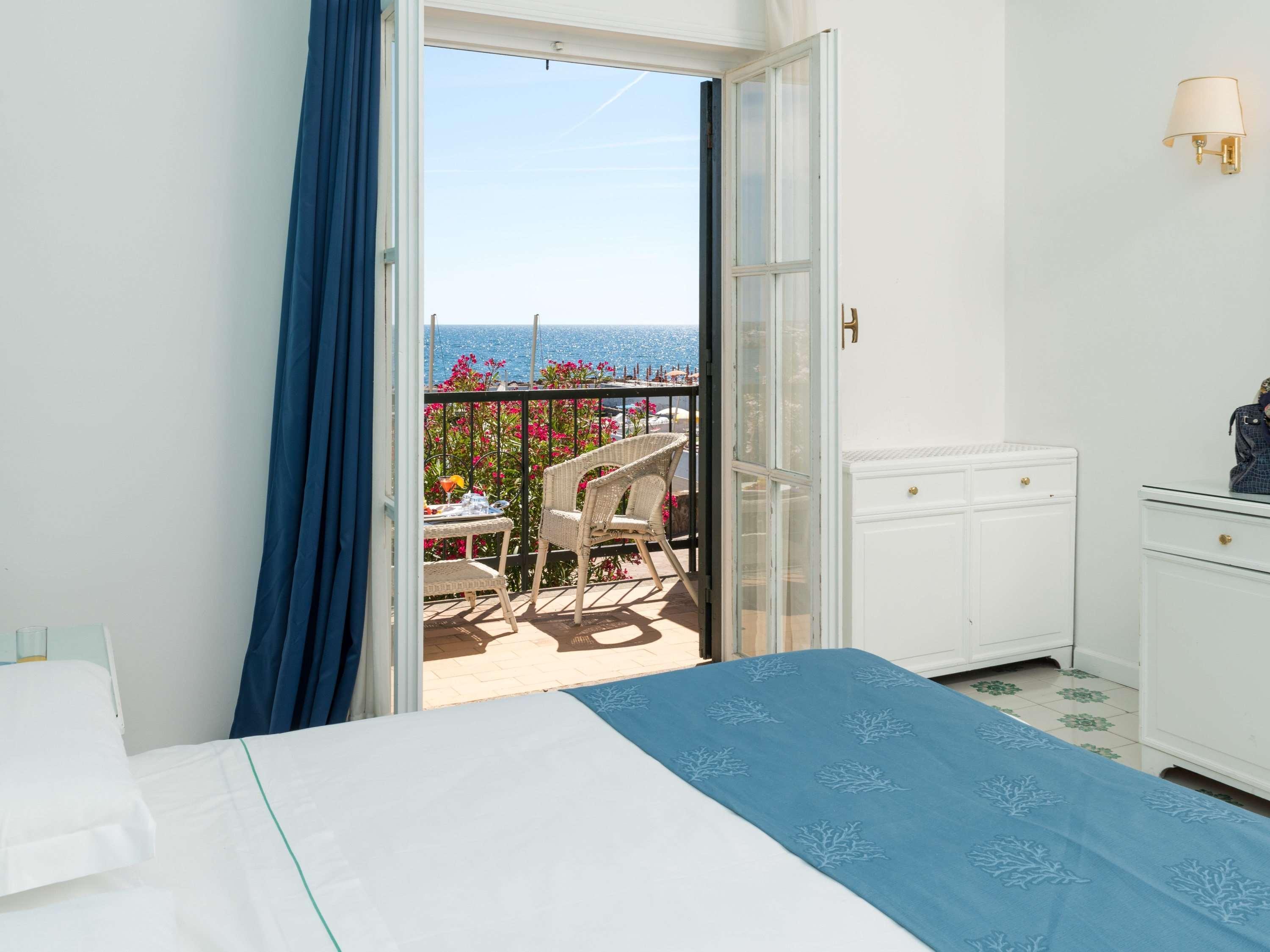Sunbay Park Hotel Чивитавеккья Экстерьер фото